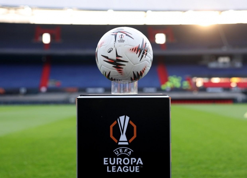 Các trận đấu tại Cúp C2 bất ngờ bị tạm hoãn vào phút chót 727618