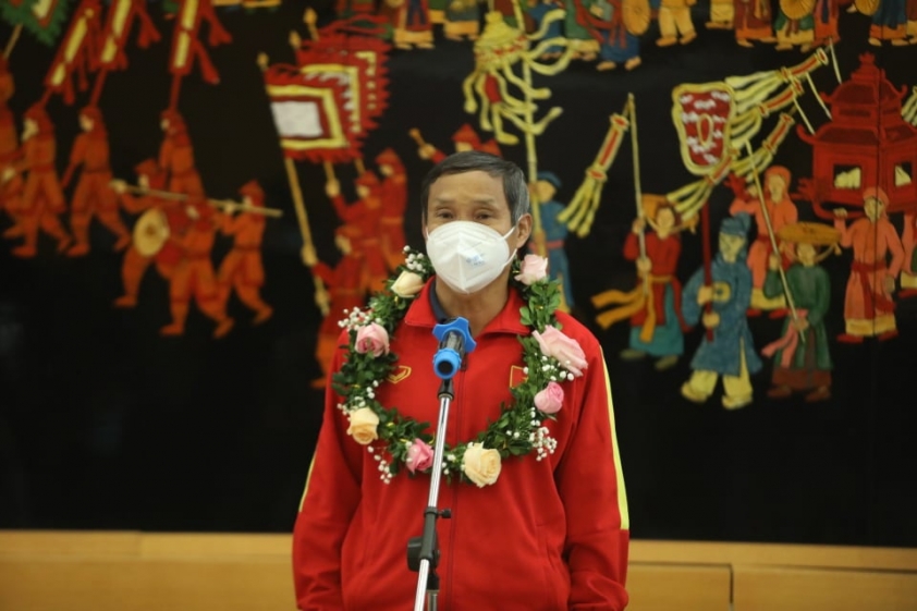 Trực tiếp lễ đón đội tuyển Việt Nam: Vinh danh các cô gái vàng 110209